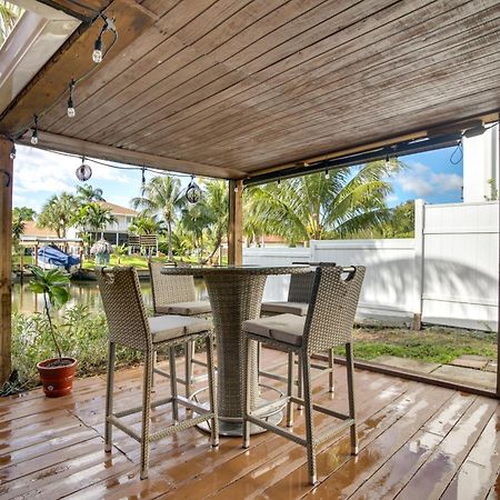 Canal Side Retreat With Dock, By Hollywood Boardwalk Fort Lauderdale Esterno foto